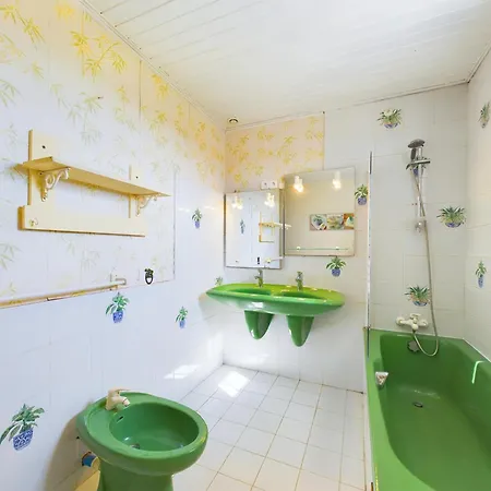 A 180m Du Bord De Mer, Maison Pour 11 Hébergement de vacances Saint-Clément-des-Baleines