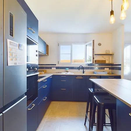 Hébergement de vacances A 180m Du Bord De Mer, Maison Pour 11