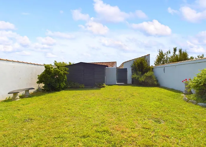 Сasa de vacaciones A 180m Du Bord De Mer, Maison Pour 11 Saint-Clément-des-Baleines