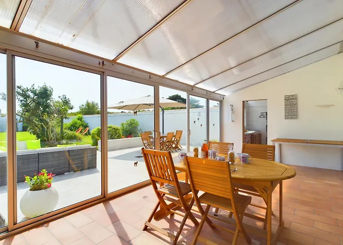 Сasa de vacaciones A 180m Du Bord De Mer, Maison Pour 11 *